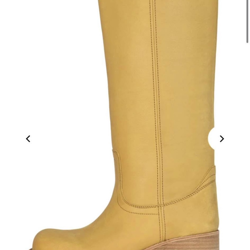 Jeffrey Campbell reflect boots in banana colorway size 10 my calfs are too big